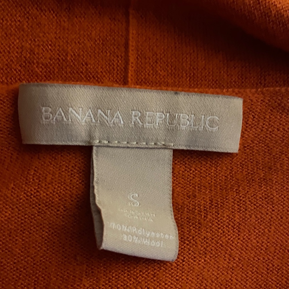 Banana Republic Vibrant Orange Women's Cardigan - Picture 2 of 3
